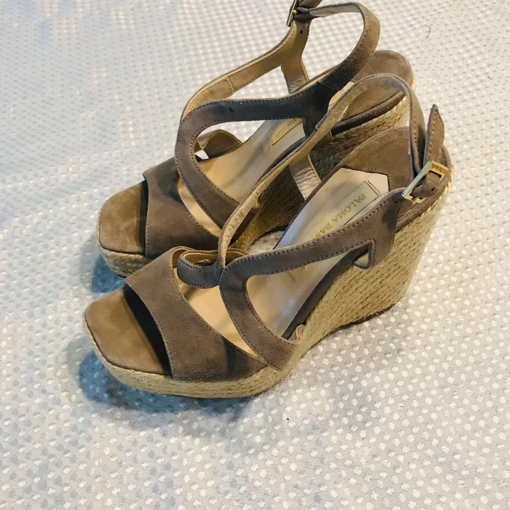 Paloma Barcelo great preowned